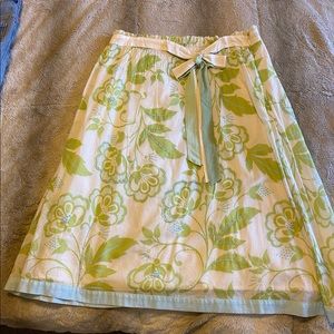 Garnet Hill embroidered skirt